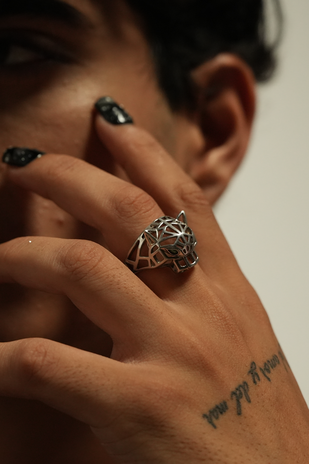 Panthere noir ring