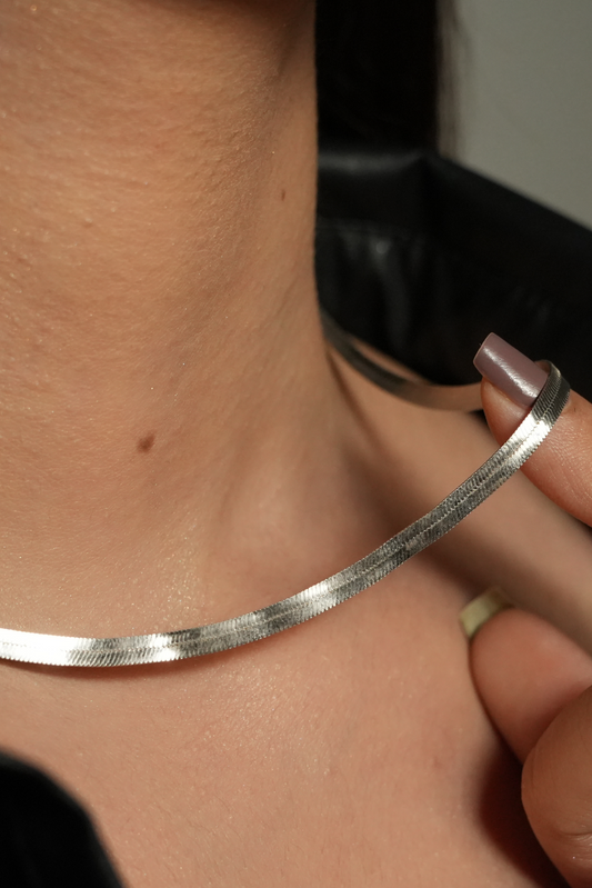 Liquid Serpentine Chain