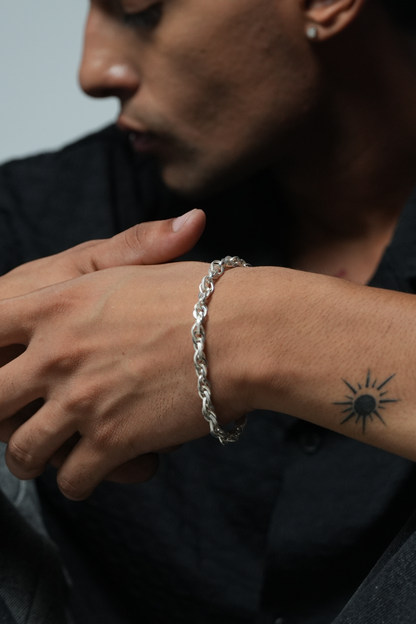 Nayora Flux Bracelet