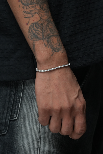 The Absolute Tennis Bracelet (M)