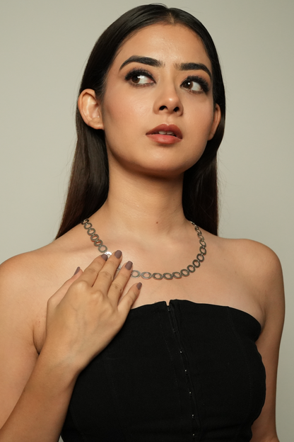 Silver Hoop Chain (f)