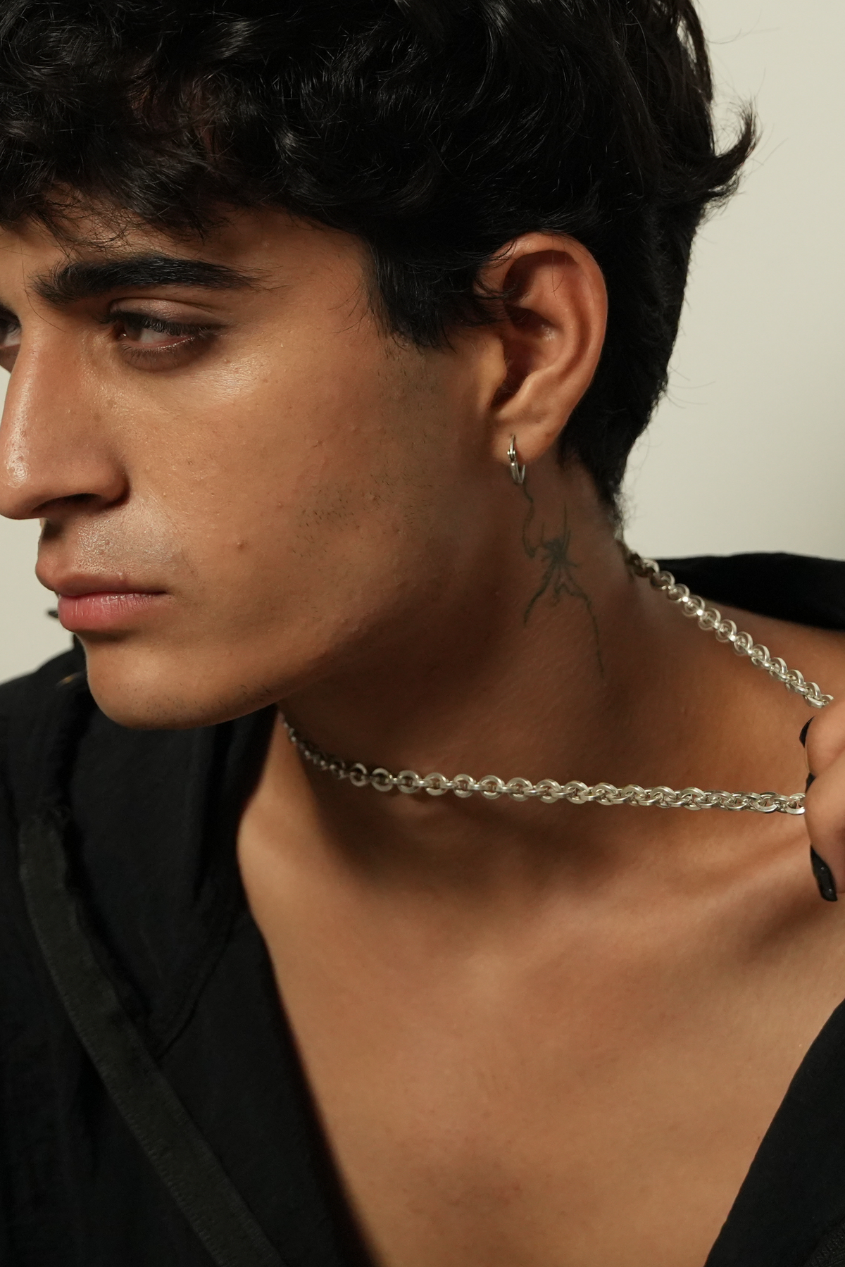 Nayora Flux Chin Chain